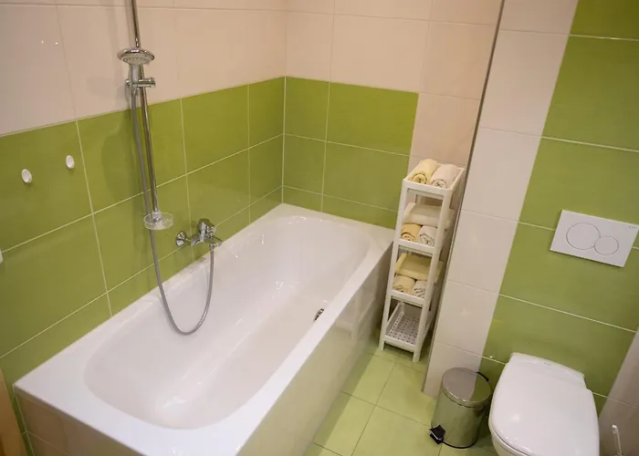 우를라우프 암 디흐틀로프 아파트 *