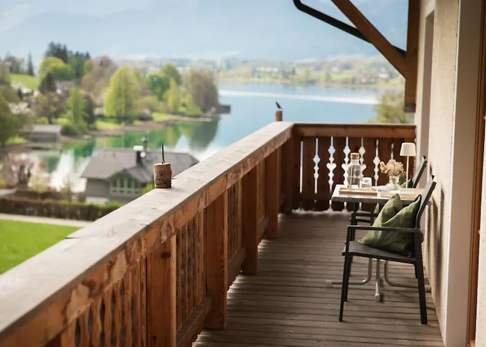 우를라우프 암 디흐틀로프 *