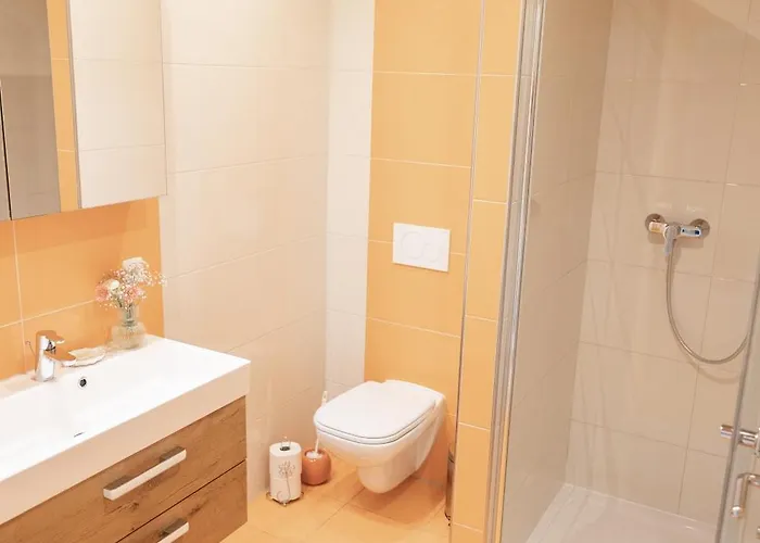 우를라우프 암 디흐틀로프 *